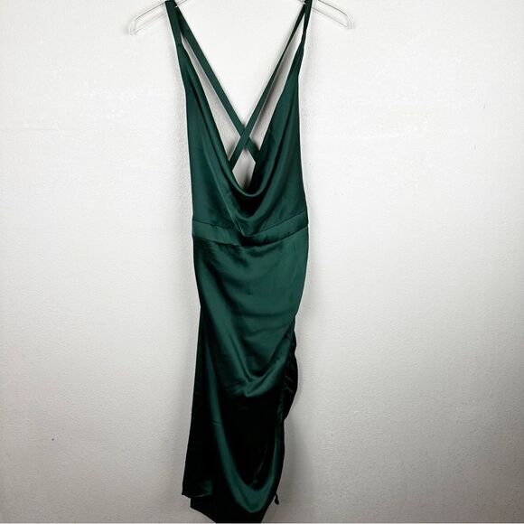 Lavish Alice Emerald Green Satin Cocktail Midi Sexy Dress Ruched Cowel Size 14 - Picture 3 of 9